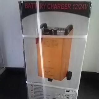 本格派バッテリー充電器