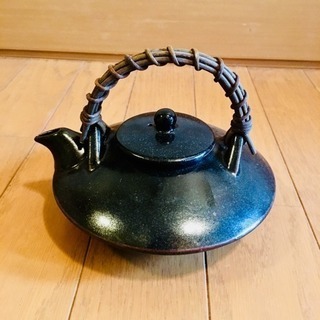 【未使用】黒じょか&おちょこセット 荒木陶芸 木箱付の画像
