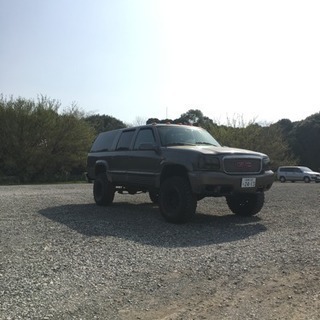 GMC サバーバン リフトアップ