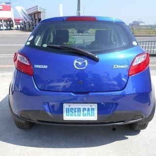 マツダ デミオの画像