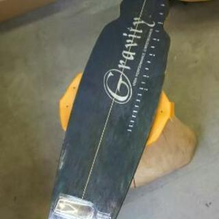 スケートボードのDiddleyBow。