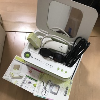 家庭用脱毛器イーモリジュ 未使用スキンケアカートリッジ付きの画像