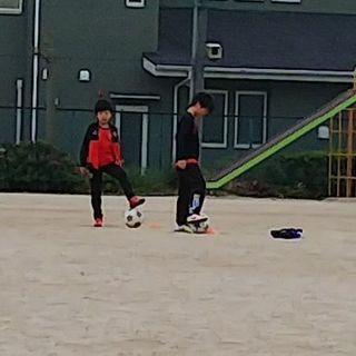 ジュニアサッカーGWの体験会→３日と６日の午後に開催します。 - スポーツ