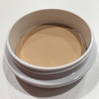 クリアラスト  フェイスパウダー  薬用美白オークルの画像
