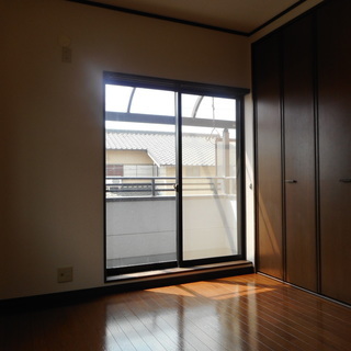 【残り２部屋（２０２）】初期費用ゼロ★駐車場無料★ペットOK★ロフト完備★2DKのおしゃれなアパート★DIY可能！ - 不動産
