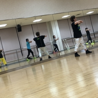 ZUMBAｻｰｸﾙ　さぷらいずの５月案内で～す(*^^)v − 静岡県