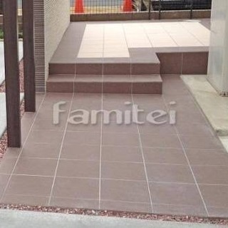 【取引中】未使用品LIXILのタイル6箱☆玄関、駐車場他☆の画像