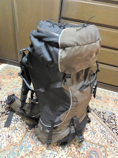 【TATONKA タトンカ 】 【縦走　山岳　登山ザック】 70L バックパック