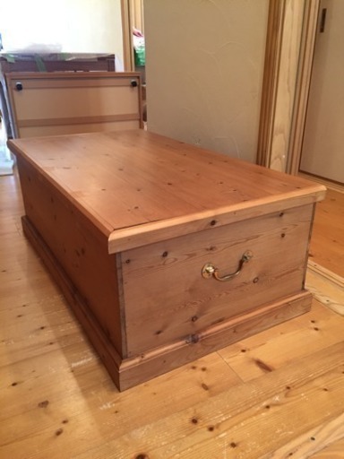 ベニーワイズ ブランケットボックス テーブル