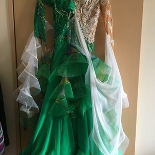 社交ダンスドレスの画像