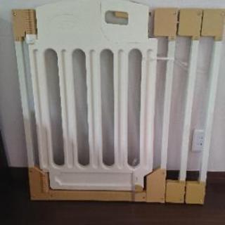 ベビーゲートの画像