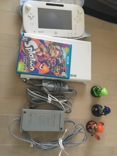 WiiU ベーシック(8GB) スプラトゥーンとアミーボ付き
