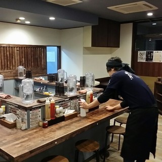 油そば専門店の11:00～15：00までの短時間。　パート・アルバイト　スタッフ募集！！の画像