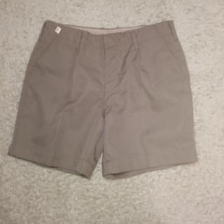 ボーイスカウトの制服の半ズボン