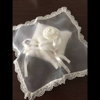 新品 リングピローの画像