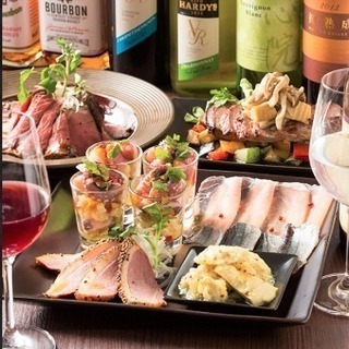 日本酒カクテル他様々なお酒を作るバーテンダー☆国内蒸留所見学やカクテルコンペもあり♪の画像