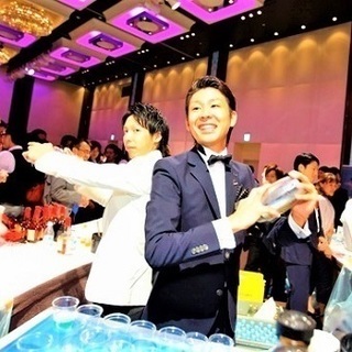 日本酒カクテル他様々なお酒を作るバーテンダー☆国内蒸留所見学やカクテルコンペもあり♪の画像