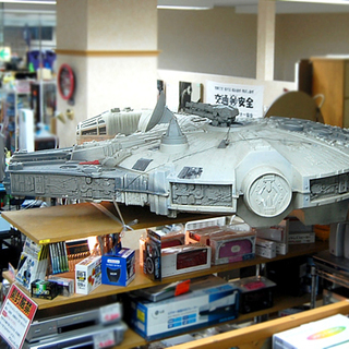 超特大 1.85m スターウォーズ ミレニアムファルコン号 展示用 模型