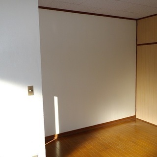 フリーレントあり 敷金0 礼金0 更新料0 仲介手数料0 天神レジデンシャル 家賃格安 上下水道代込みガス代地域最安級 無料共用有洗濯機完備 17.6㎡  群馬県桐生市  - 桐生市