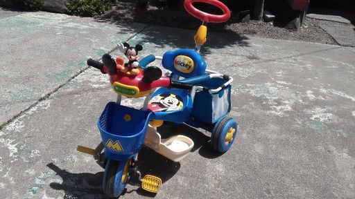 三輪車　ミッキー　おしゃべりカーゴ三輪車　美品　ides