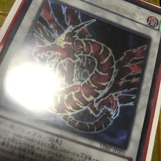 成人してからまた遊戯王に手を出してる人