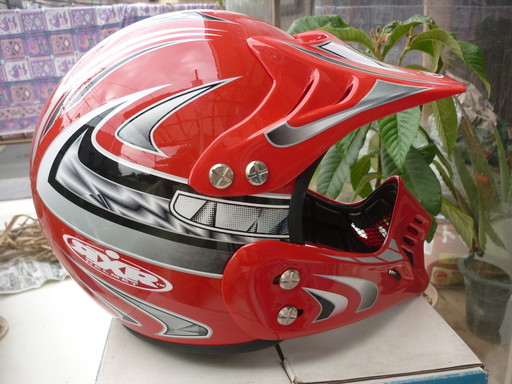 新品 オフロードヘルメット GR01　レッド　XLサイズ