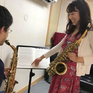 駅近くの大人のための隠れ家的サックス教室