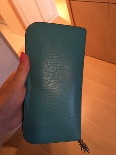 買い替えのため、使ってたDior長財布を安く売ります