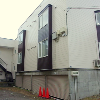 沼ノ端中央１LDK　【仲介手数料不要！即入居可！】　初期費用を抑えたい方、ご相談ください。ペット相談　クロス・CF張替え済みですので、気持ちよくお住まいになれます！ - 苫小牧市