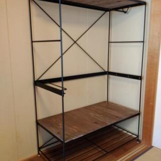 オーダーアイアンウッド家具承ります。