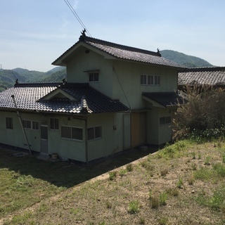 田舎の土地－宅地(現況 古家あり)と畑と山林－をお譲りします。 - 府中市