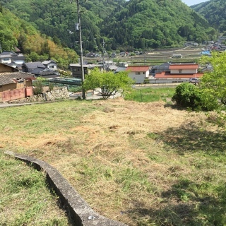 田舎の土地－宅地(現況 古家あり)と畑と山林－をお譲りします。 − 広島県