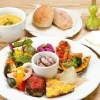5/18(金)池袋カフェでランチ会しませんか？