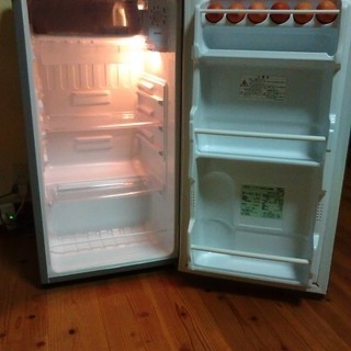 小型冷蔵庫の画像