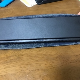 折り畳み式無線Bluetoothキーボードの画像