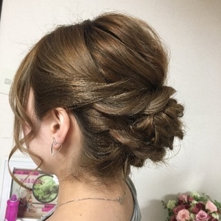 ヘアメイクさん急募！土日のみOK！未経験OK