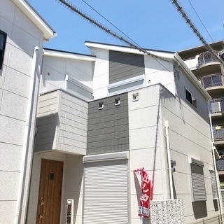 岸和田市上野町西　戸建　駐車場　3台可能　！！！自己資金１０万円...