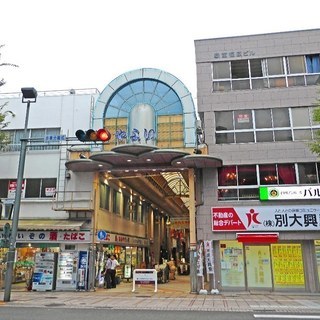 ♨の街・別府市やよい商店街アーケード内のマキビル・賃料交渉も可🏢1階とご相談ください（´-`）.｡oO - 不動産