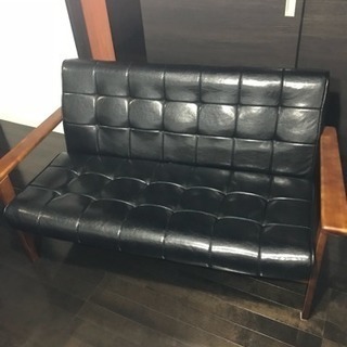 シャークの2人掛ソファの画像