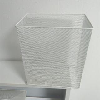 スチールラックの画像