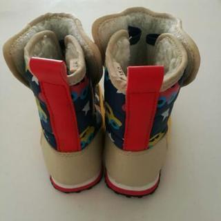 子ども用スノーブーツの画像