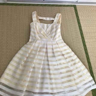 有楽町のデパートで買ったワンピースの画像