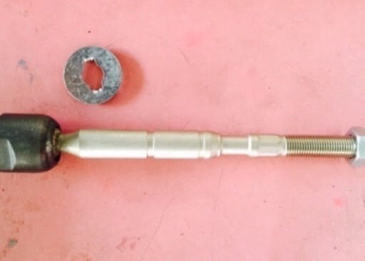 お値下げなし！新品★ TOYOTA アクア 車外タイロット★