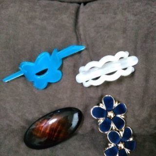 最終価格！美品❢ヘアーアクセサリー4点セット❣
