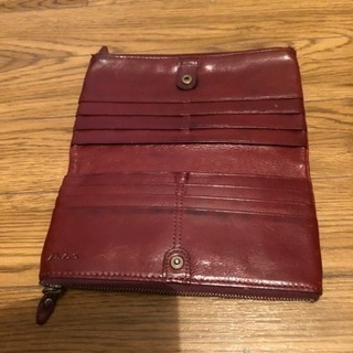 ダコクの長財布の画像