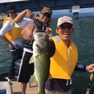 バス釣り一緒に行きませんか？