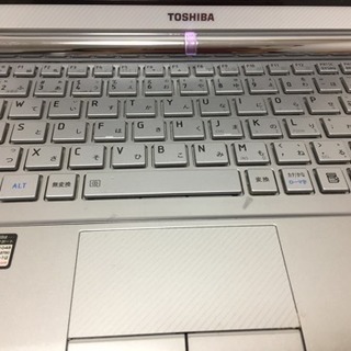 ★特価！可愛いホワイト初心者にぴったり！Win10Office2016★東芝の画像