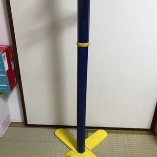 エンピツ型ハンガースタンドの画像