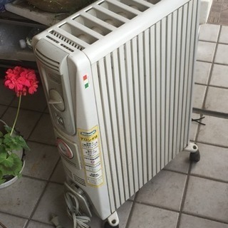 デロンギオイルヒーター無料で差し上げます。の画像