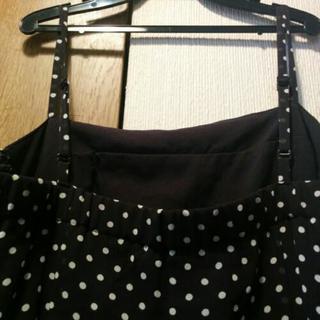 フリル三段　キュートな黒の水玉キャミ風ワンピース　9号(細身)の画像